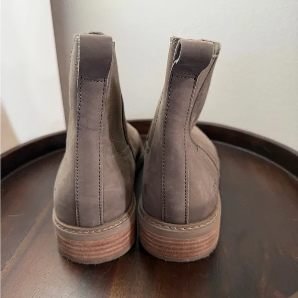 TOMS Women's Olive Ankle Booties - Picture 6 of 10